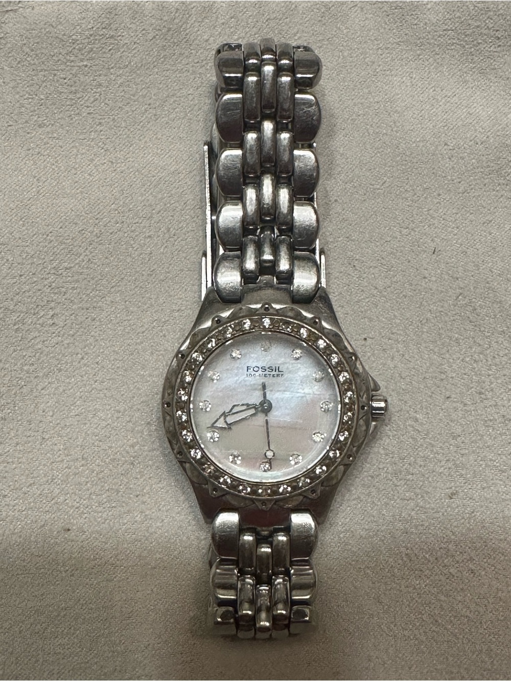 Fossil Silver-Tone Stainless Steel Ladies Watch with Mother-of-Pearl Dial
